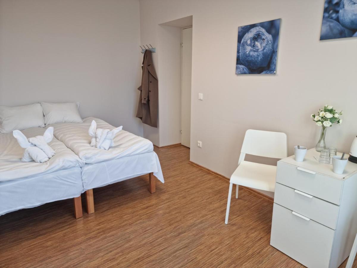 Room Near City Center Harbour Reval Exterior foto